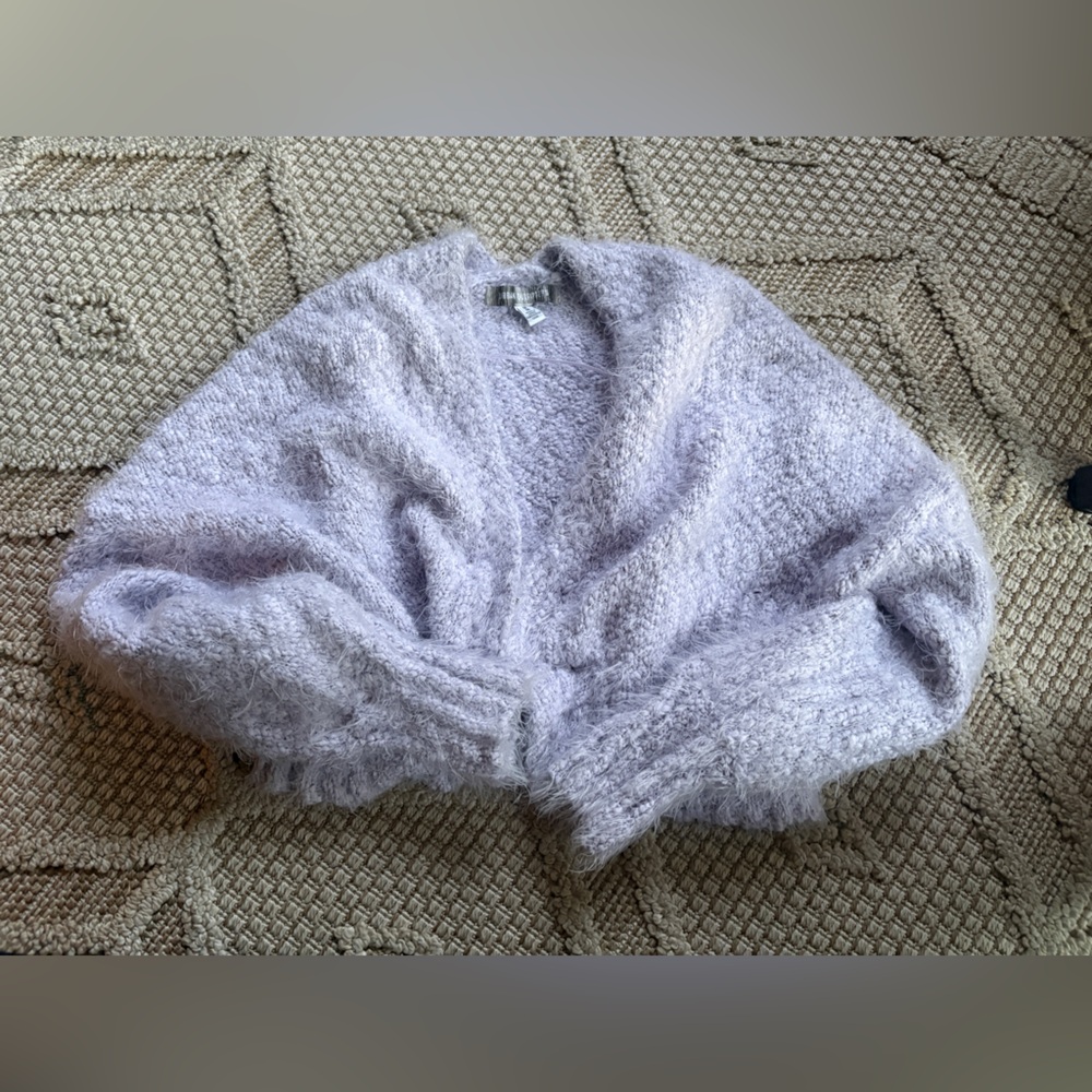 Urban Outfitters Cropped Eyelash Knit Cardigan, size M